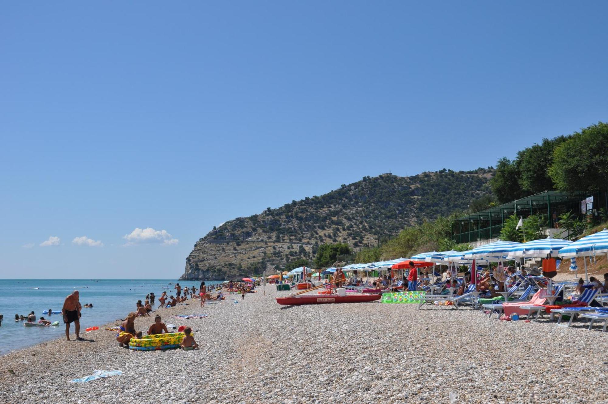 Mattinata Camping Esterno foto