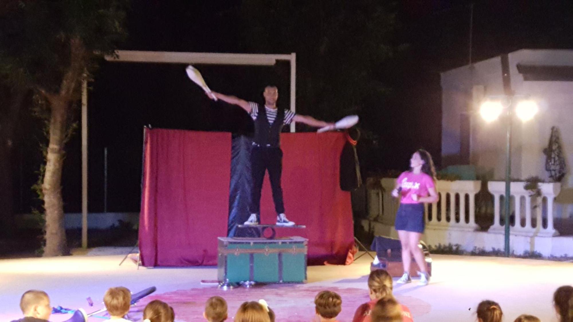 Mattinata Camping Esterno foto